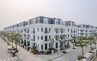 Hình ảnh thực tế dự án biệt thự Solasta Mansion Dương Nội vào tháng 4 năm 2024.